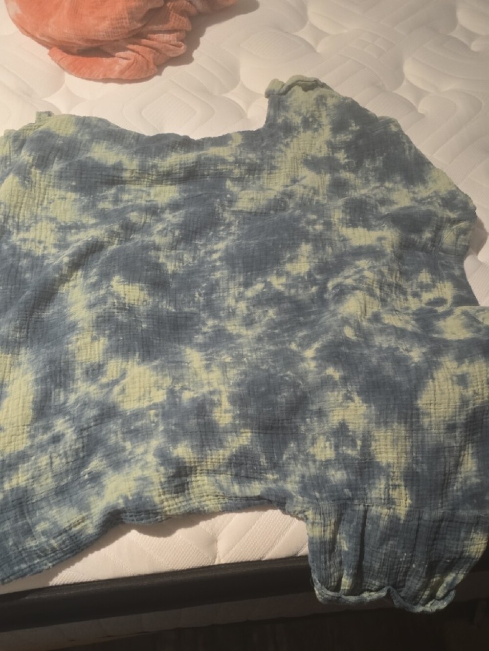 Wonderly Tie-Dye Short Sleeve Tops - Blue, Green, Orange - Picture 7 of 8